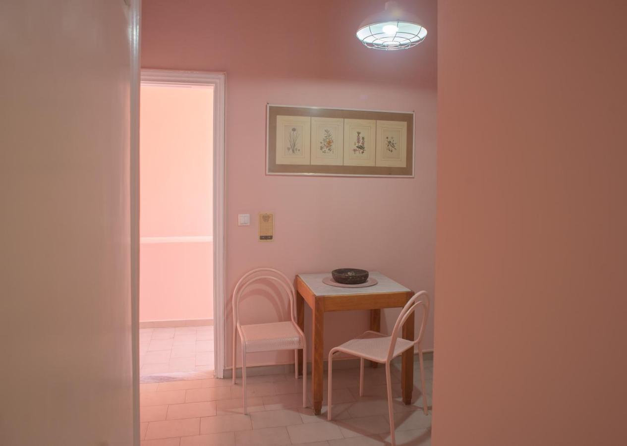 Ann's Apartment *